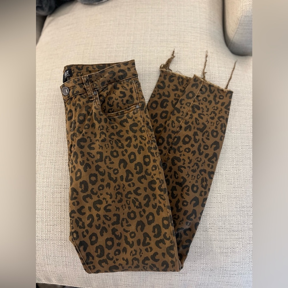 ☂️Cheetah print skinny pants